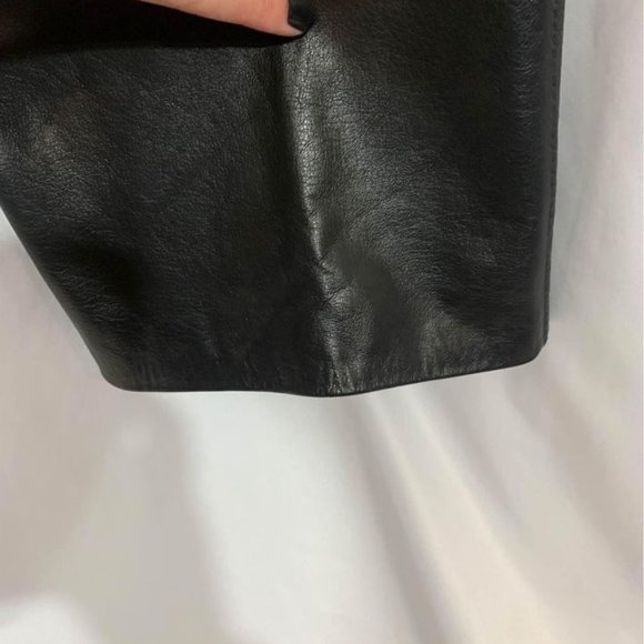 DANIER woman’s black lined leather pants. Straight leg. A+ condition. Size 4. - Picture 4 of 12
